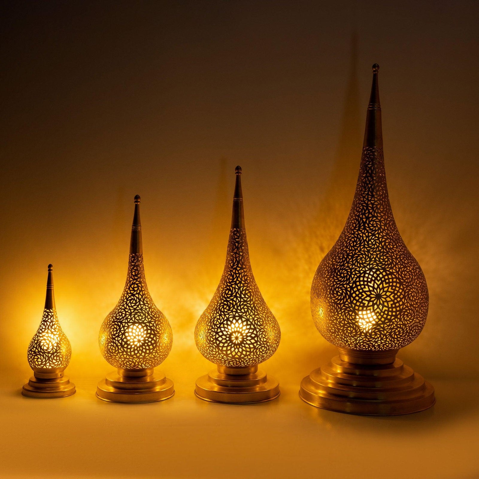 Lámparas de Mesa y Pie, Portavelas