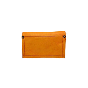 Cartera marroquí de cuero tres botones grande