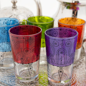 Juego de 6 vasos de té árabe dibujados con henna