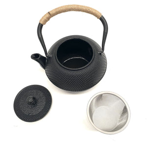 Tetera japonesa de hierro fundido negra