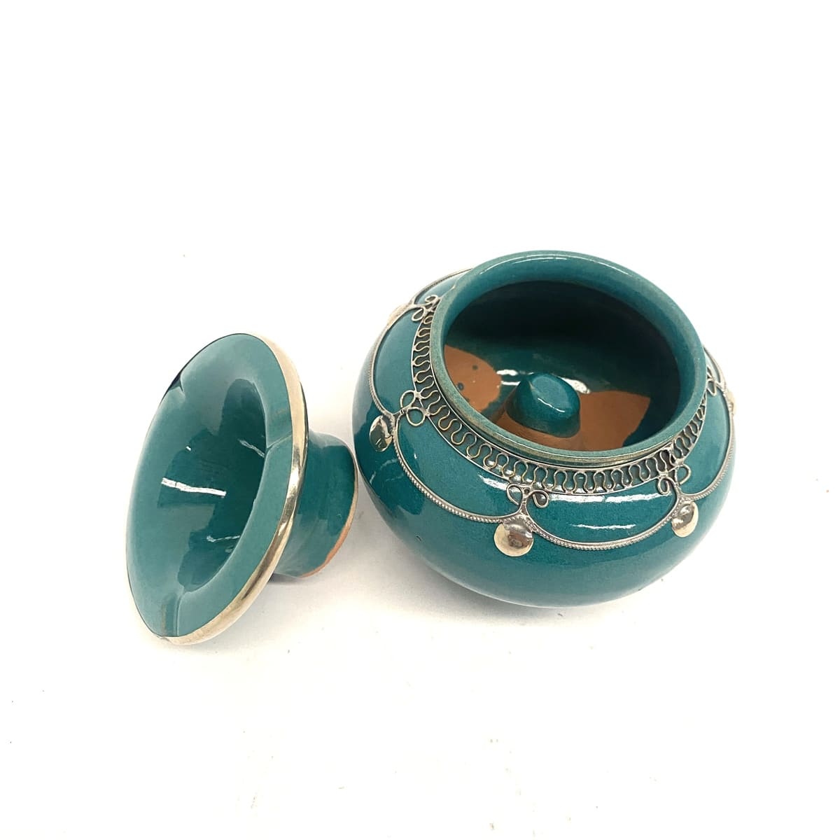 Cenicero marroquí de cerámica y alpaca turquesa 12x9