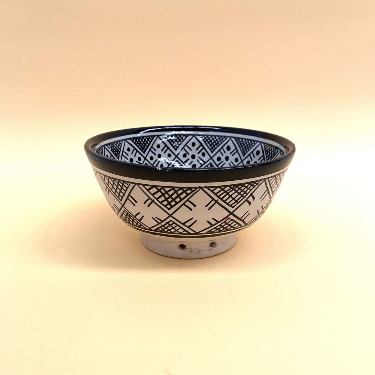 Ensaladera árabe blanca y negra estilo bereber 18cm