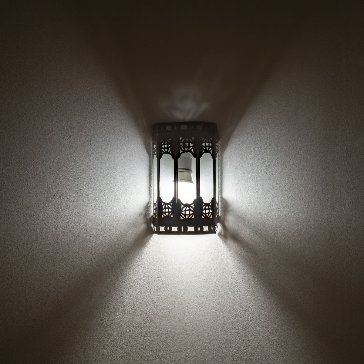 Aplique árabe de cristal transparente y forja 22cm