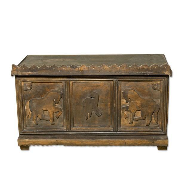 Baúl marroquí de madera oscura - modelo caballos