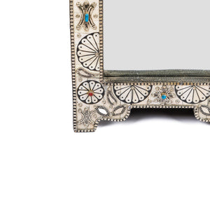 Conjunto de espejo y baúl de hueso árabe exclusivos