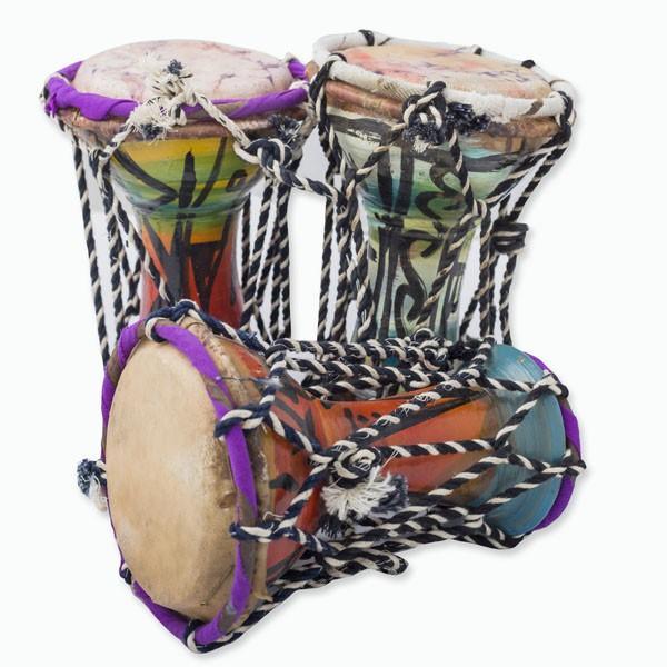 Darbuka africana de cerámica con dibujos étnicos