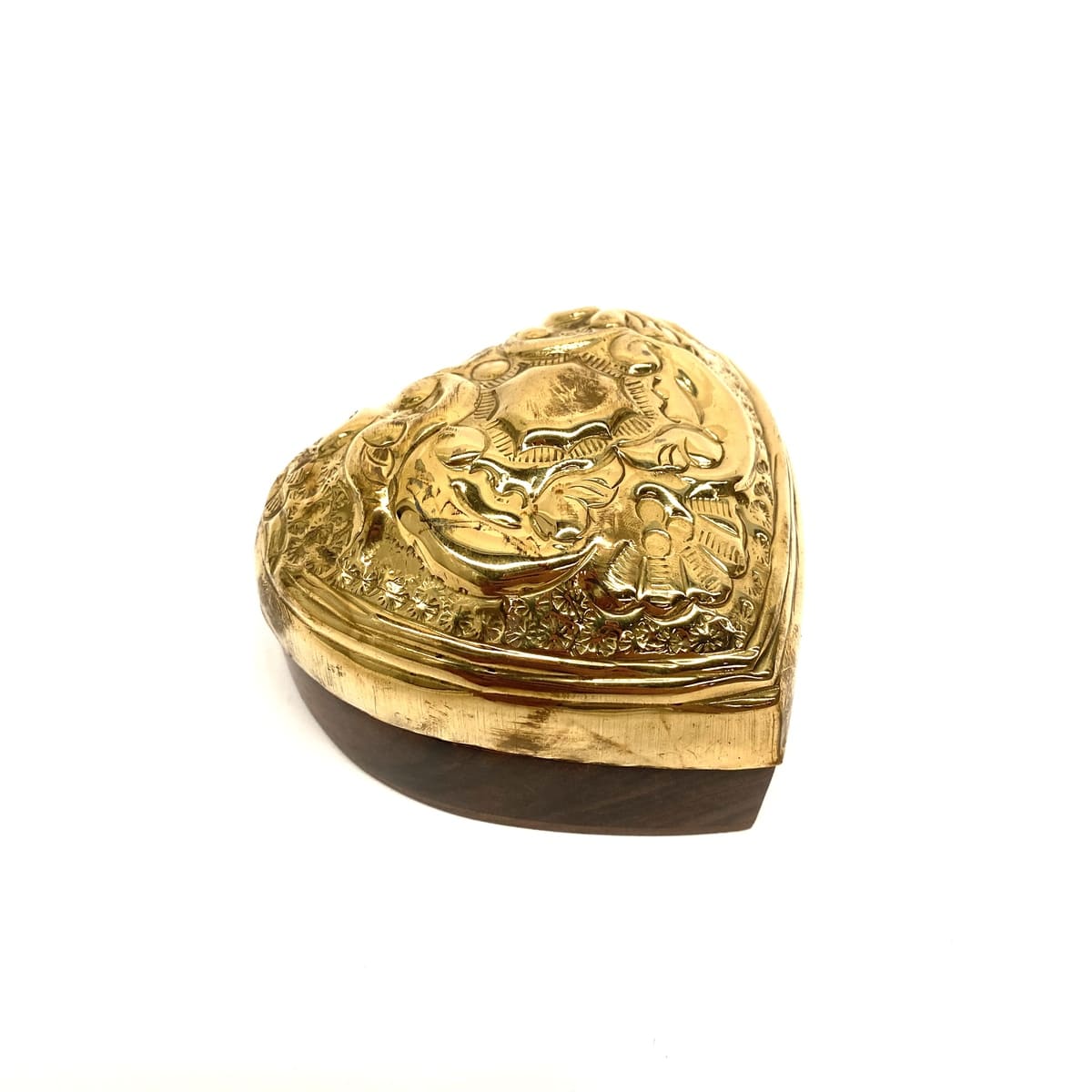 Joyero árabe de madera y latón grabado corazón