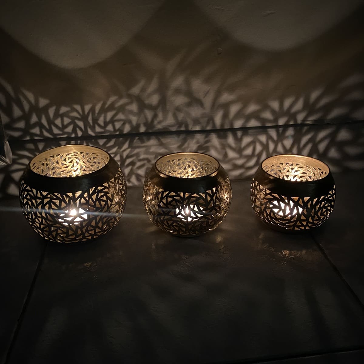 Juego de 3 portavelas árabes de cobre