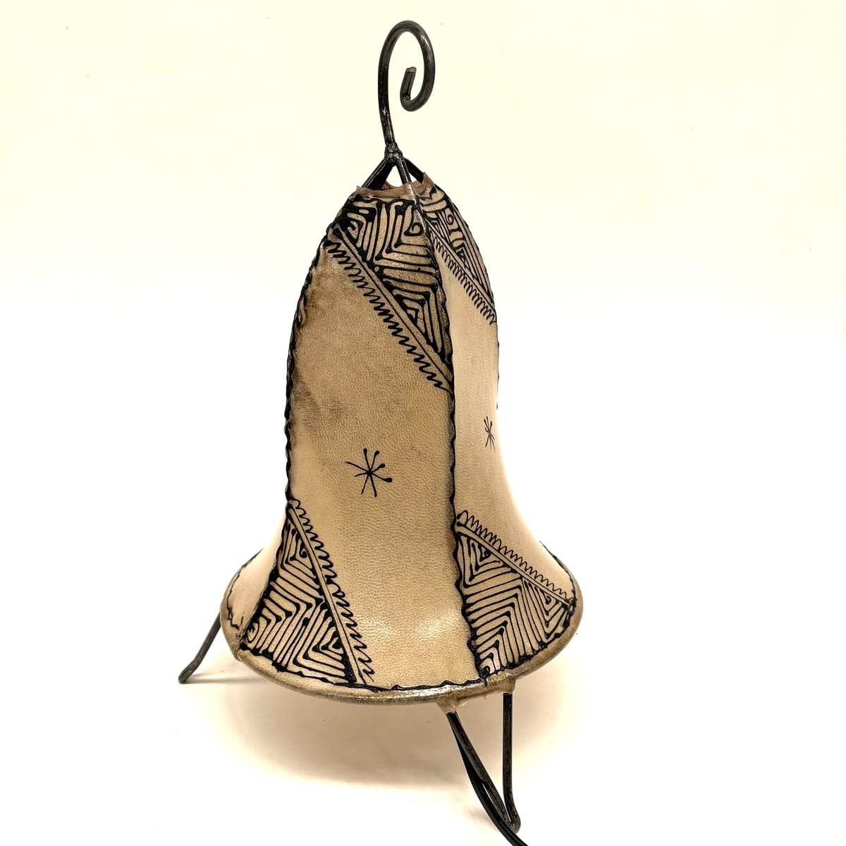 lámpara marroquí henna detalle