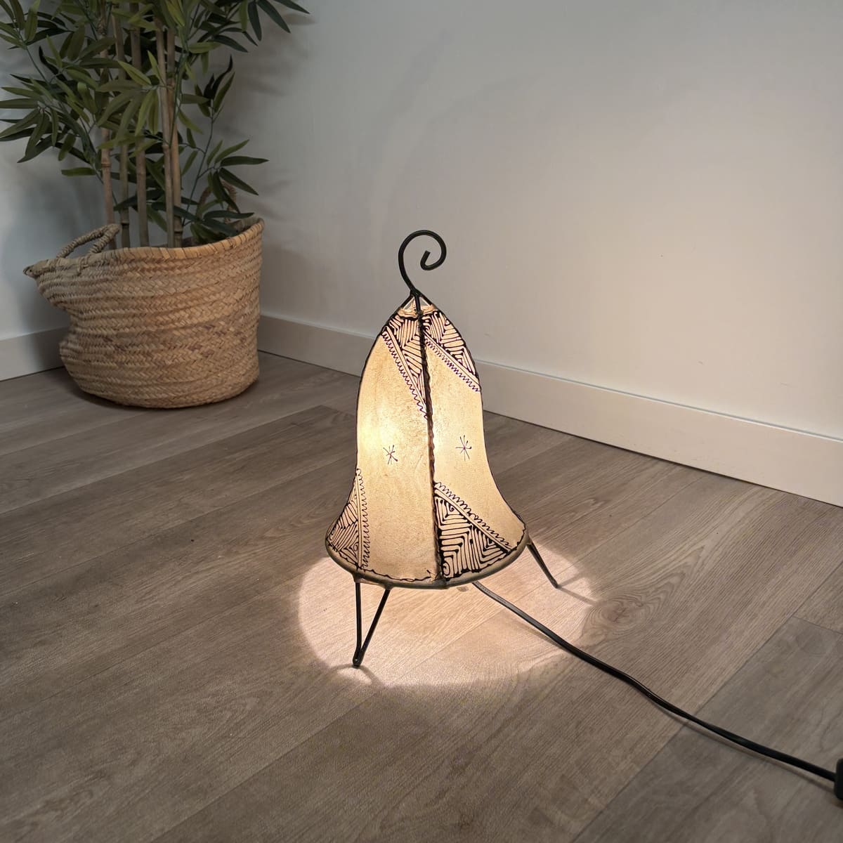 lámpara marroquí henna