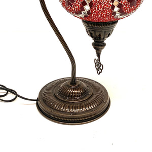 Lámpara turca de mesa estrella roja detalle