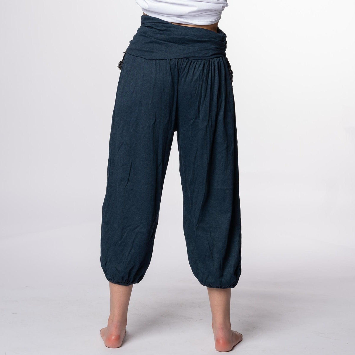 Pantalón bombacho azul petróleo con flecos H