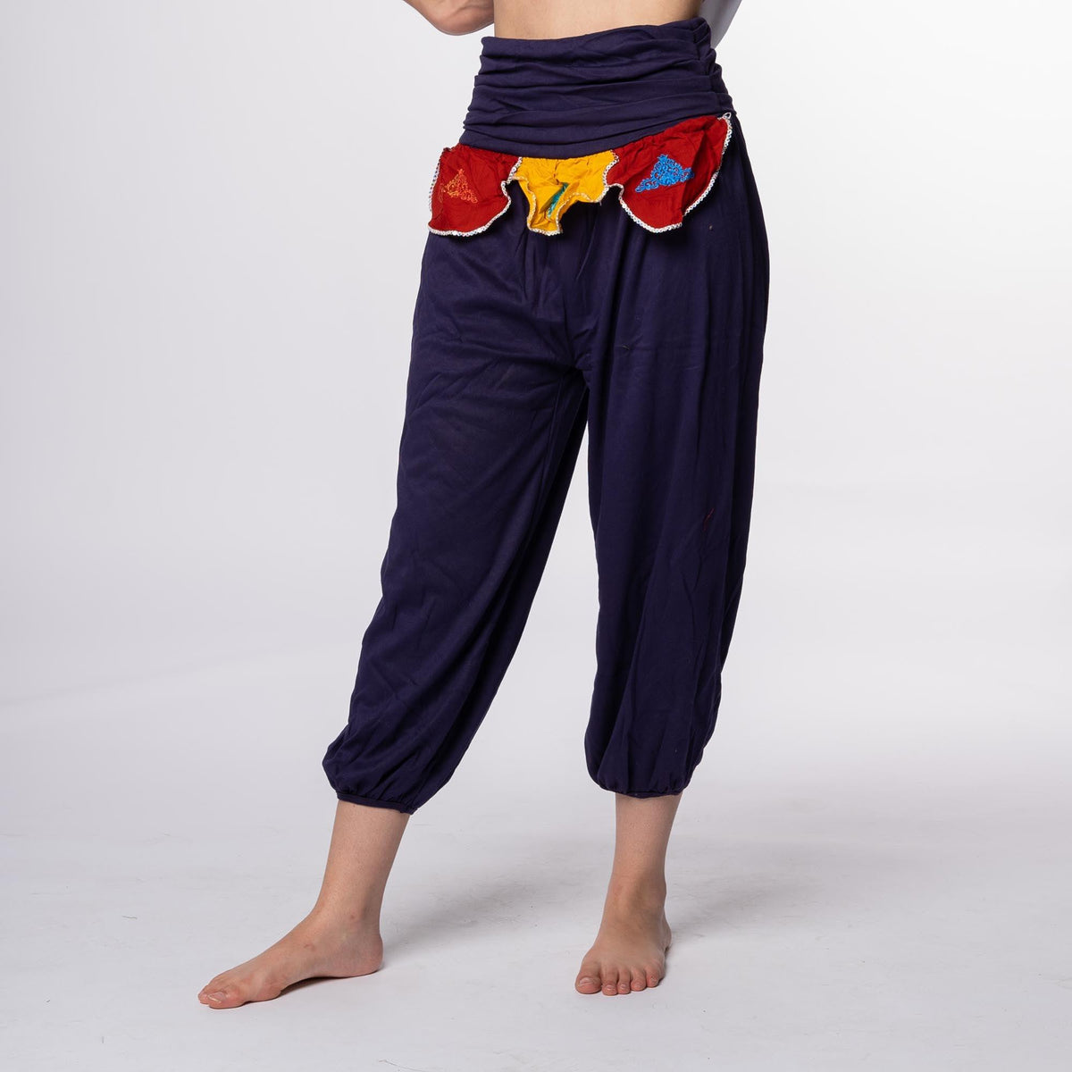 Pantalón bombacho morado con flecos R