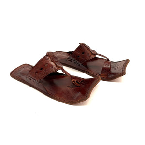 sandalia marroquí piel hombre oscura