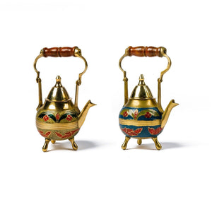 Tetera árabe decorativa de bronce pintada