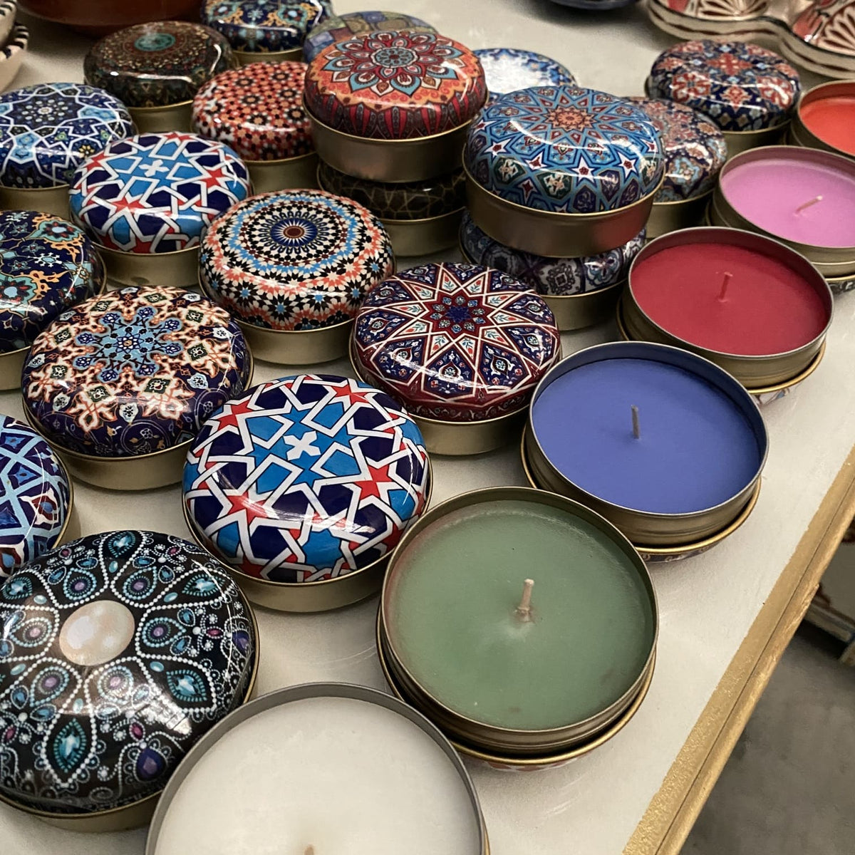 Vela perfumada andalusí escena